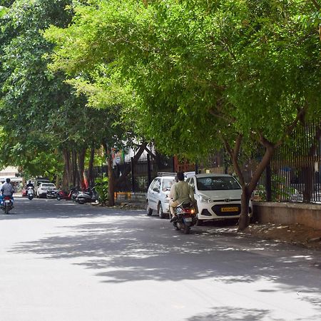 Staymazing-1,2 & 3 Bhk Ac Apartments In Hebbal-5Mins To Manyata-30Mins To Airport Bangalore Exterior photo